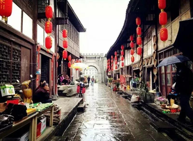奇形怪状